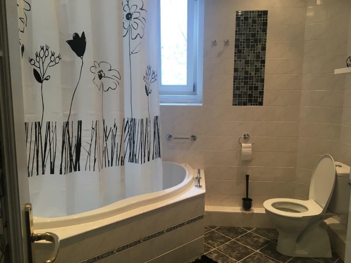 Apartament Residenz Emilia Mariańskie Łaźnie Zewnętrze zdjęcie