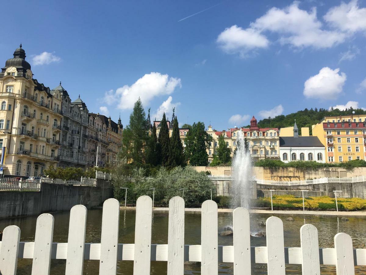 Apartament Residenz Emilia Mariańskie Łaźnie Zewnętrze zdjęcie